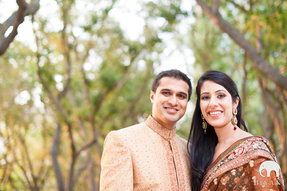 Indian couple posing outdoors for an engagement photo session. | Photo  321784